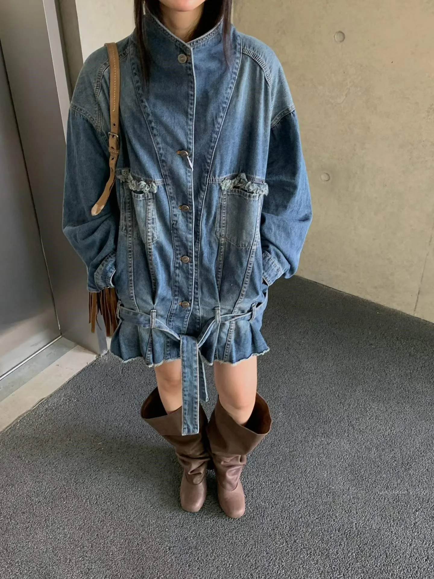 SuperAen Retro Denim Jackets Women's Drawstrings Distressed Safari Style Loose Design Casual Stand-up Collar Coats