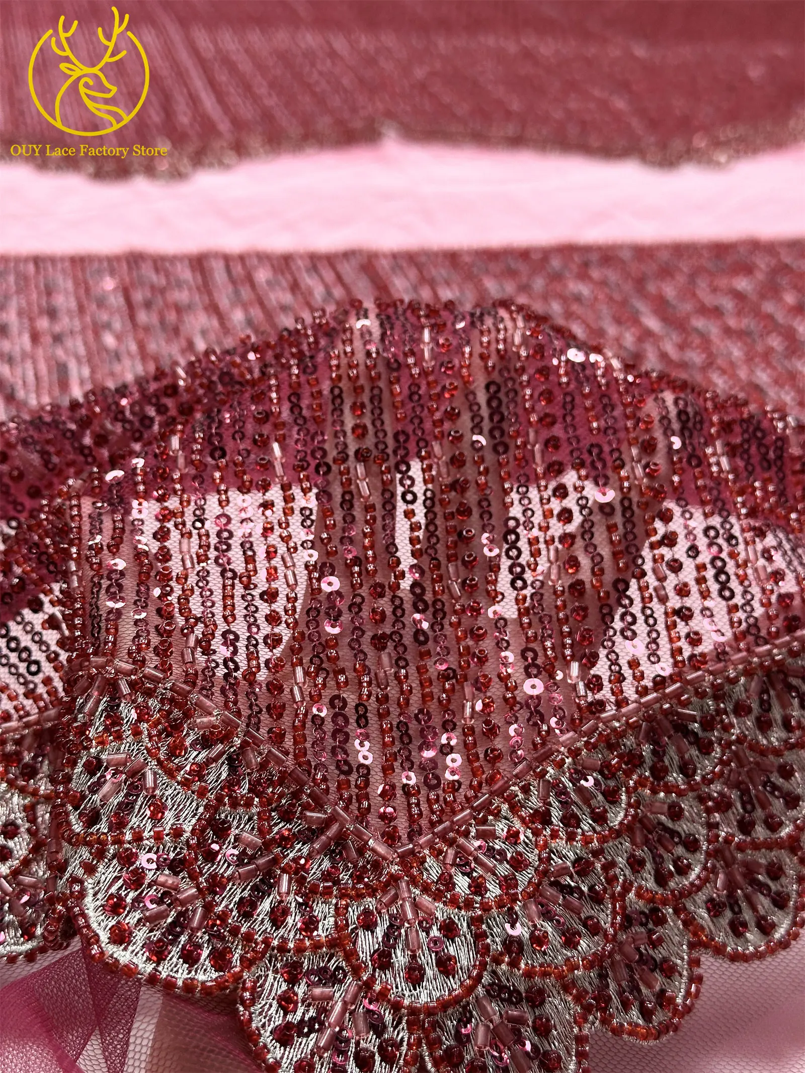 Weinroter 3D Luxus Dubai Stickerei-Spitzenstoff mit Perlen und Pailletten 2026 Afrikanischer Spitzenstoff für Damen Abendkleider und Partykleider zum Nähen – Detail 11