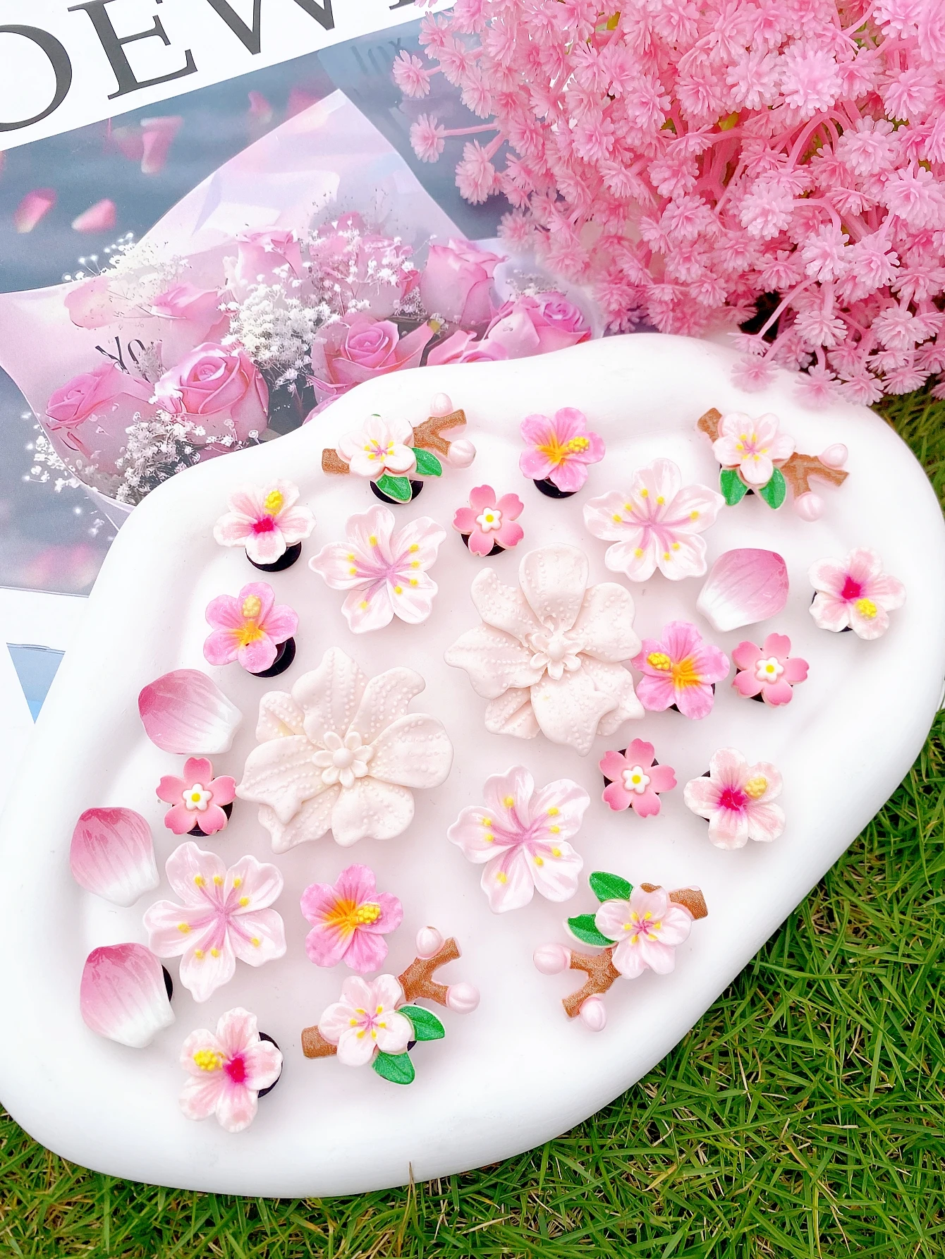 10/26 DIY Shoe Decorations for Casual Shoes - An Interesting and Multi-functional Way to Personalize Your Shoes