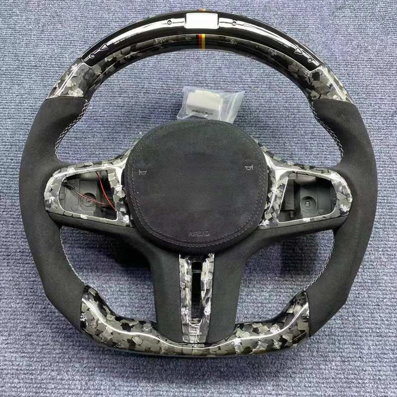 

Подходит для BMW 34568, шасси G, модификация рулевого колеса из углеродного волокна, кованая светодиодная модель для соревнований из углеродного волокна