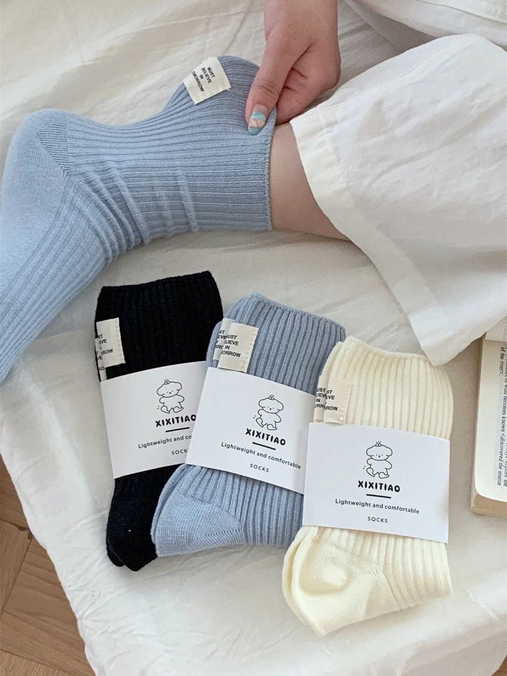 Simple Japanese Style Letter Embroidery Cotton Socks Student Versatile Milk White Mid-Calf Striped Pattern Home Comfortable