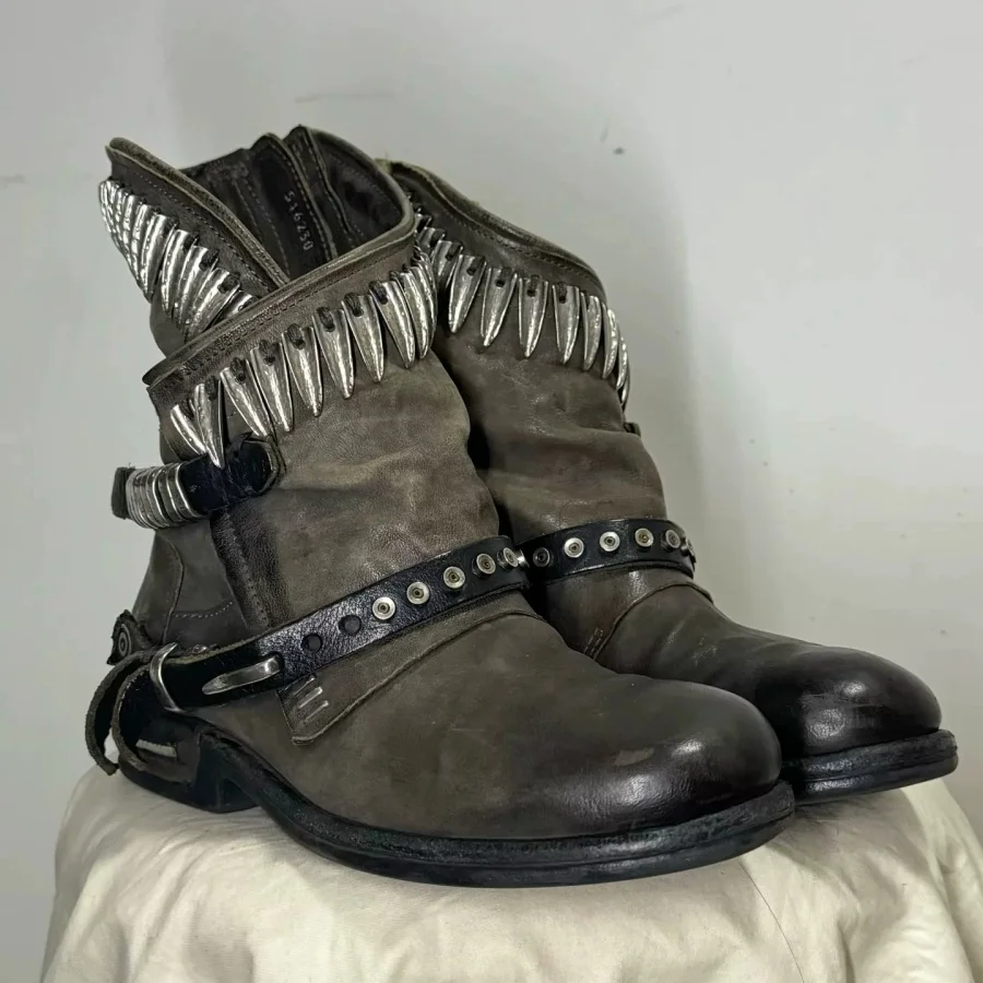 Unisex Black Vintage Distressed Metal Spike Rivet Buckle Leather Ankle Boots Punk Rock Western Cowboy Knight Boots for Men Women