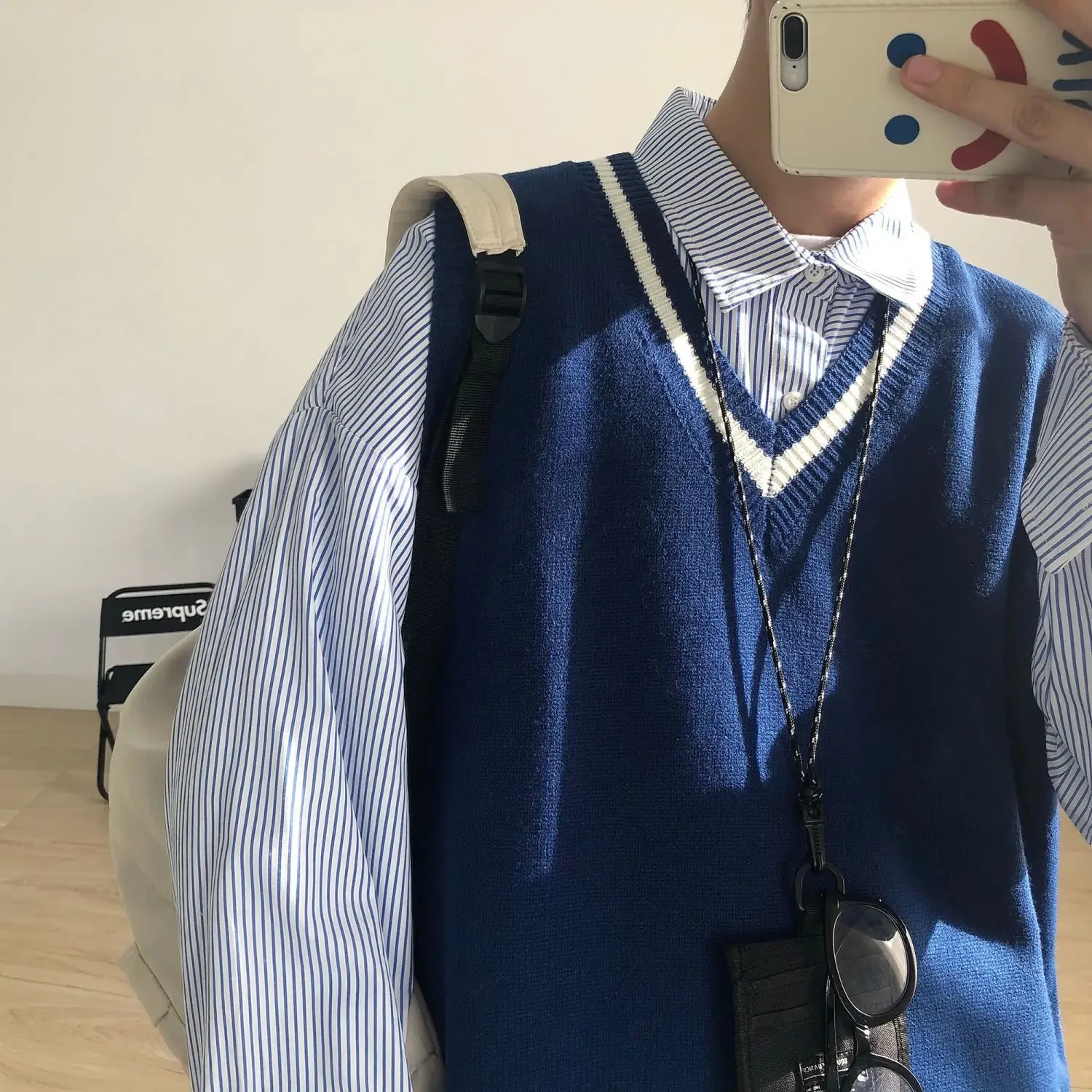 Sweater Vest Men Spring V-neck Japanese Vintage Striped College Knitted Fashion Loose All-match Sleeveless Simple Clothing B272