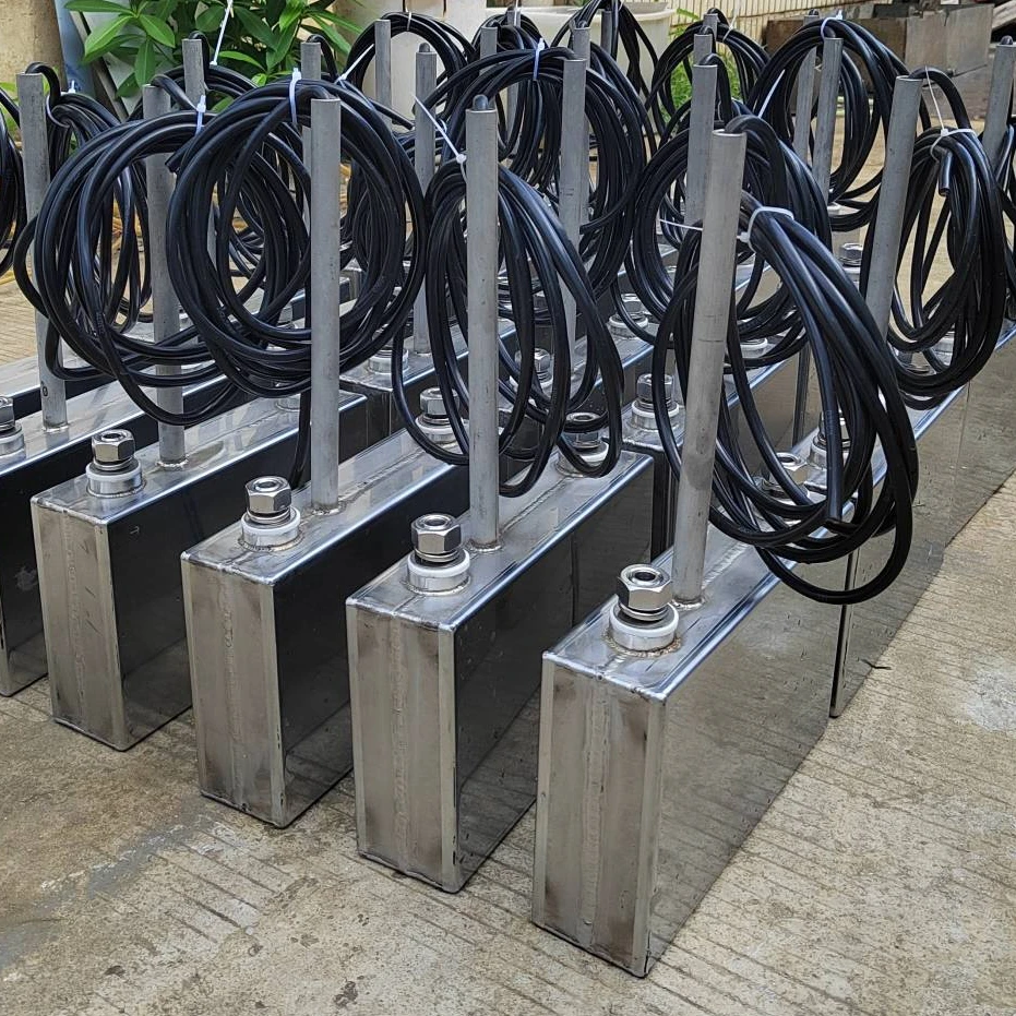 

600W 40khz Waterproof Ultrasonic Transducer Pack With Generator For Industrial Cleaning