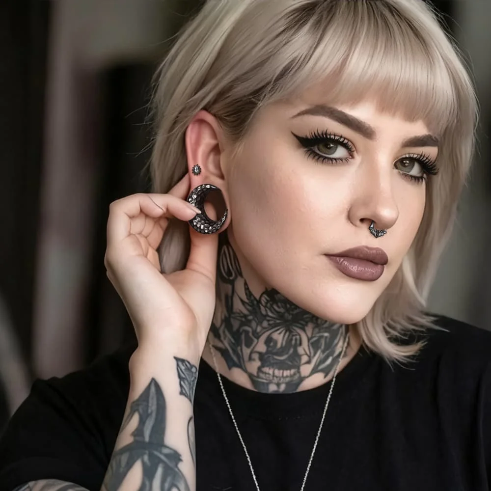 2pcs Star Moon Saddle Plugs for Stretched Ears