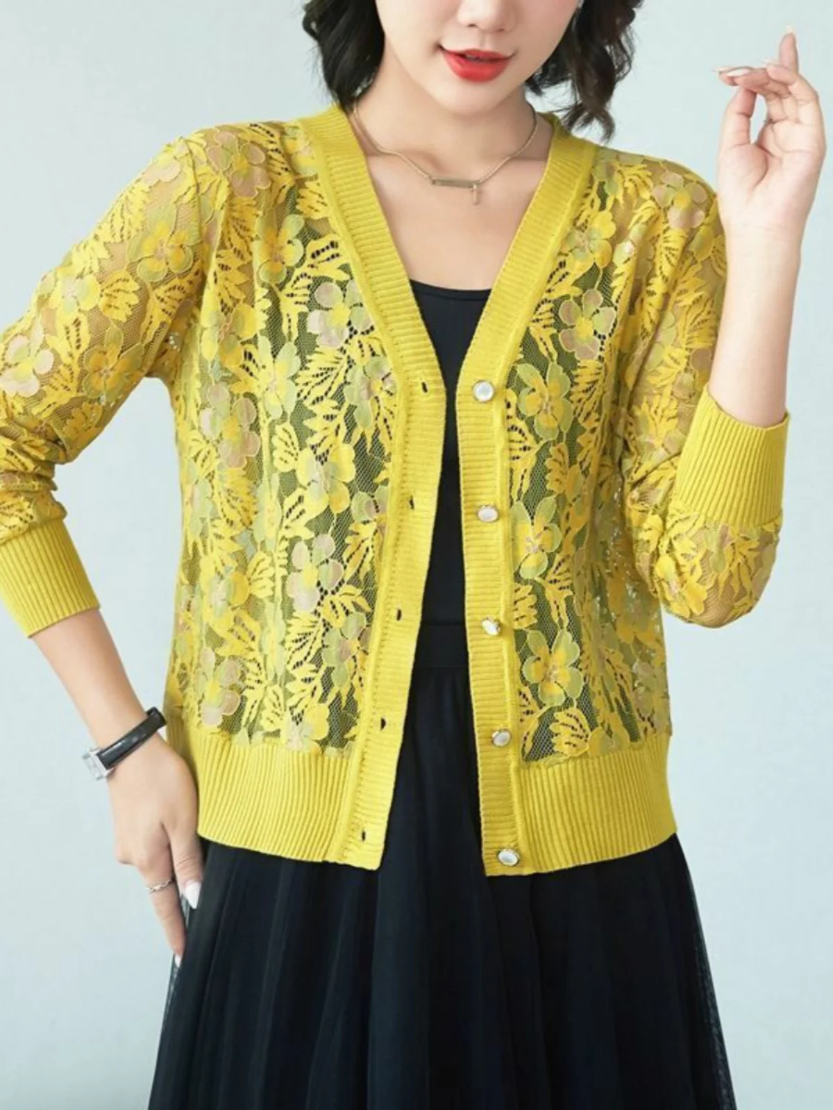 Cardigan de Seda Gelada Tricotado para Mulheres, Novo Top de Verão com Renda, Proteção Solar, Ideal para Ar Condicionado