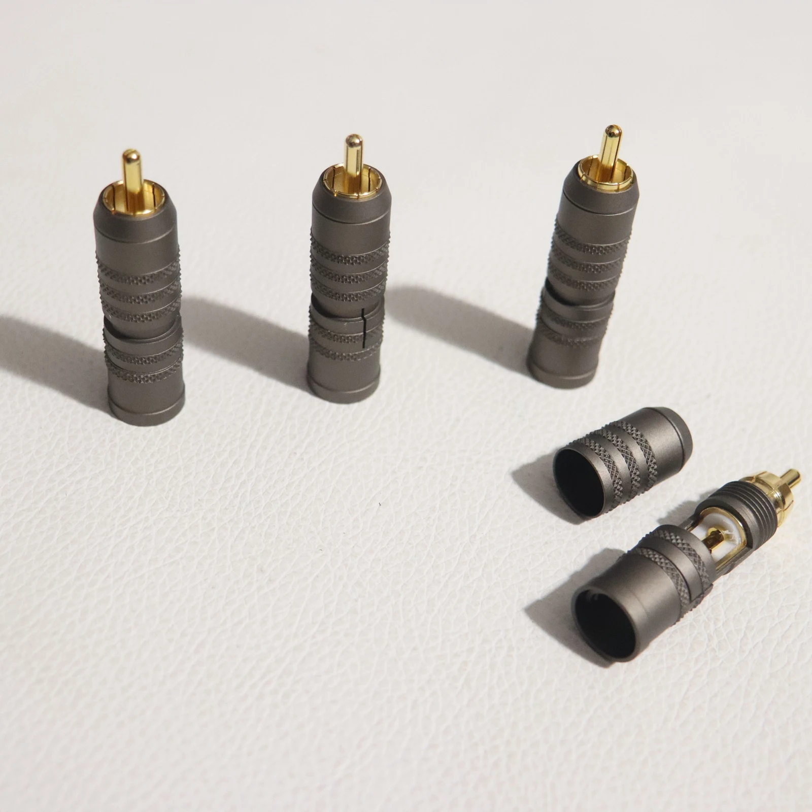 Kharma 4 個新しい RCA オスプラグ真鍮シェル DIY HIFI オーディオビデオプラグ金メッキコネクタジャック 11 ミリメートルオーディオケーブル用