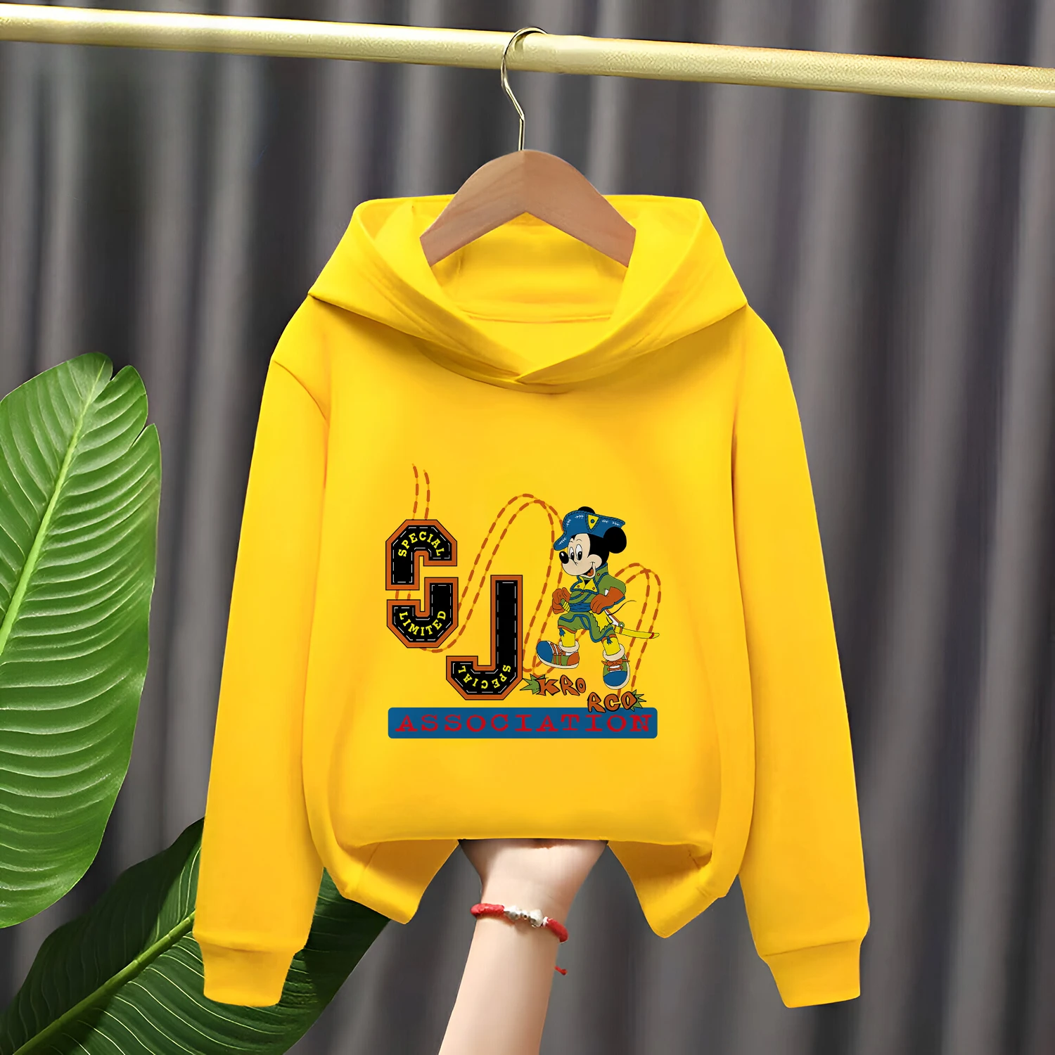 Disney Kinder-Winter-Kapuzenpullover, mit Fleece gefüttert, verdicktes Cartoon-Design, warmes Oberteil