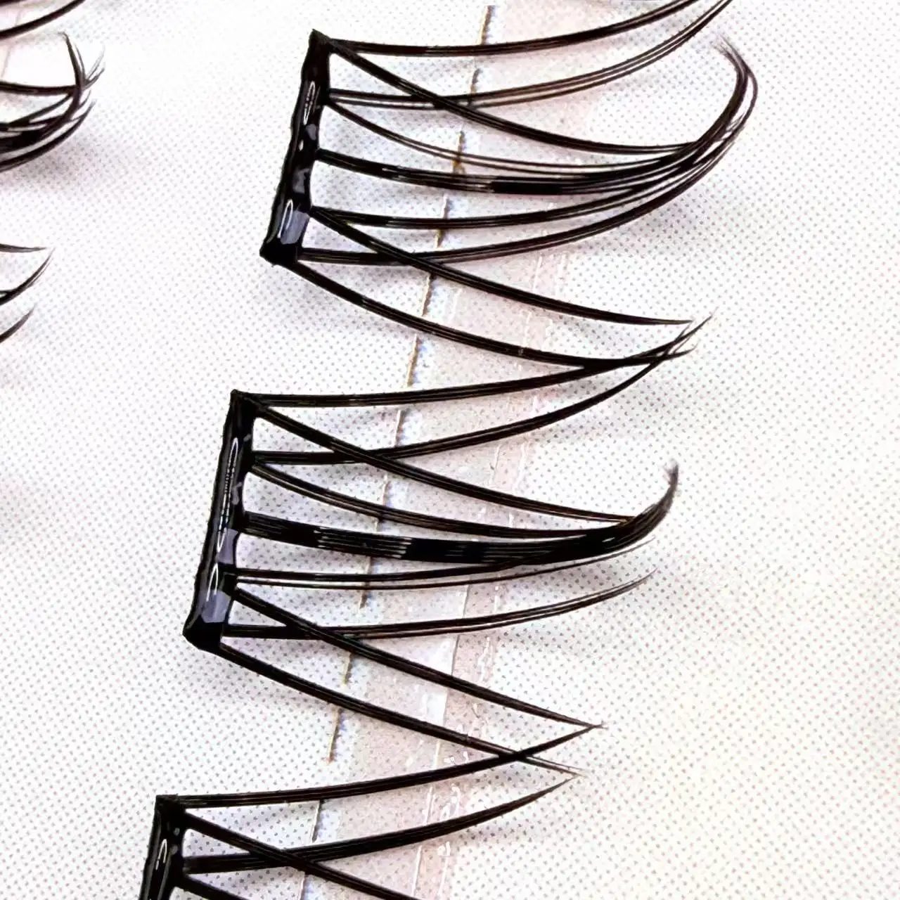 LONZUNIN – faux cils auto-adhésifs réutilisables, aspect naturel, sans colle