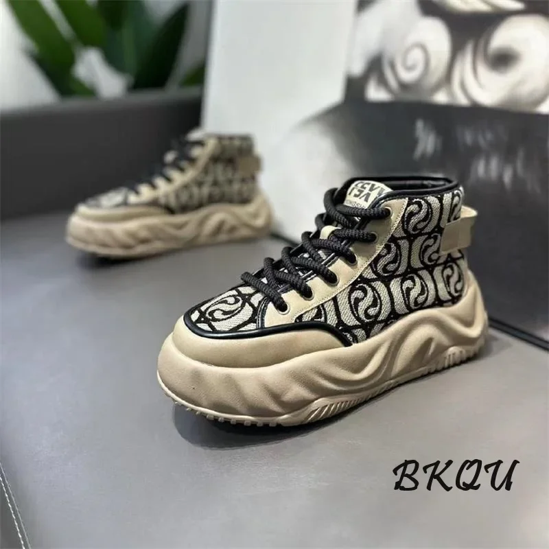 

BKQU Men Spring and Autumn 2024 New Platform Daddy Shoes High Top Embroidery Printing Fashion Casual Light Anime Shoes