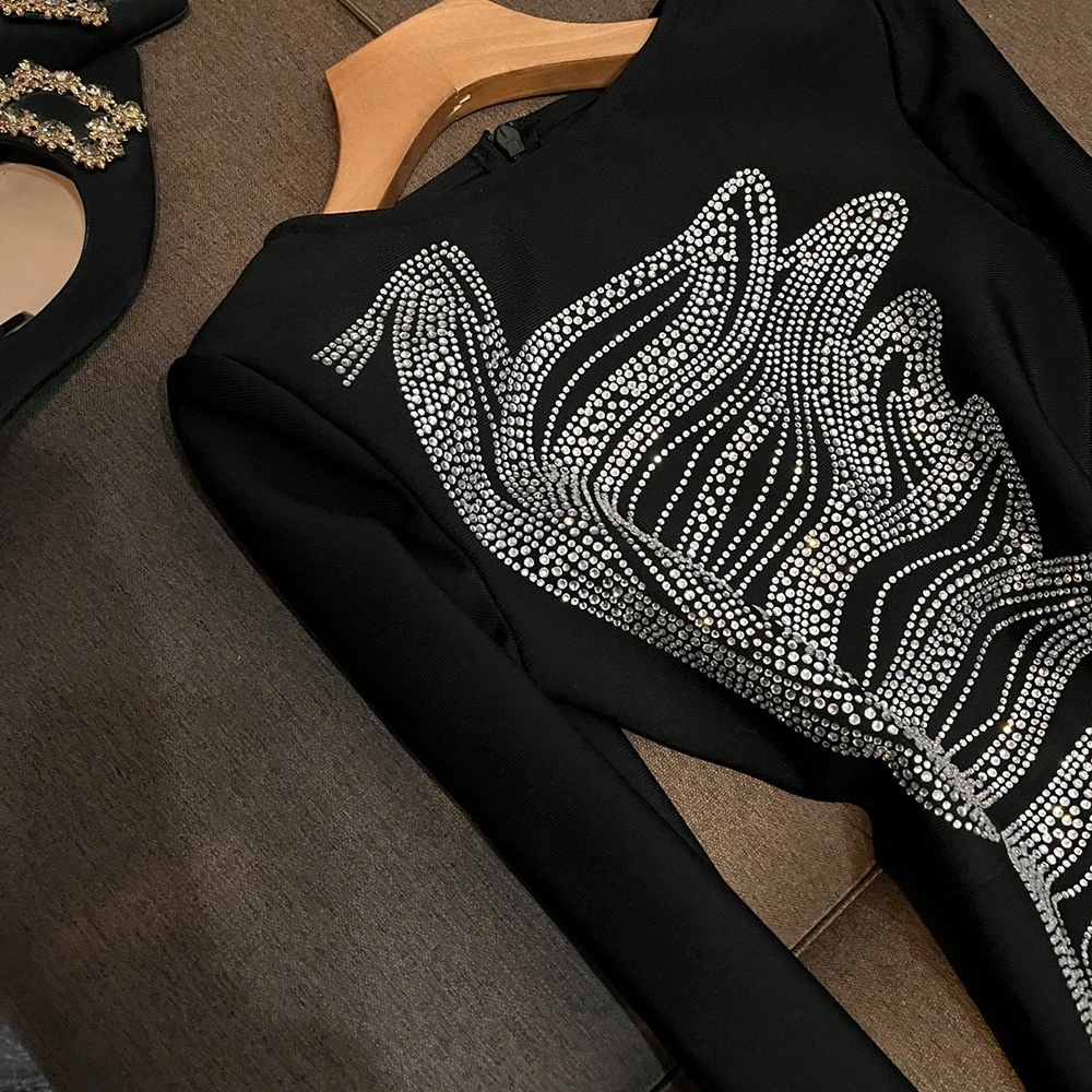 TWOTWINSTYLE Temperament Luxury Dresses For Women Round Neck Long Sleeve High Waist Elegant Evening Dress Female New KDR554646