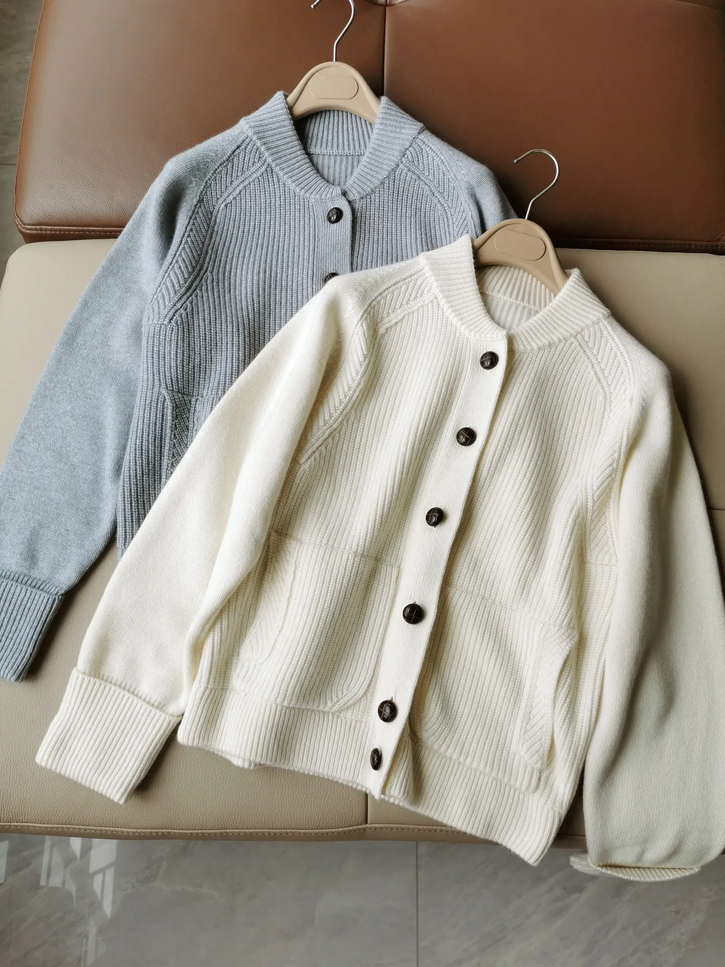 26 Women's Autumn Winter New Cashmere Baseball Collar Jacket With Raglan Sleeves Knitted Cardigan Jacket