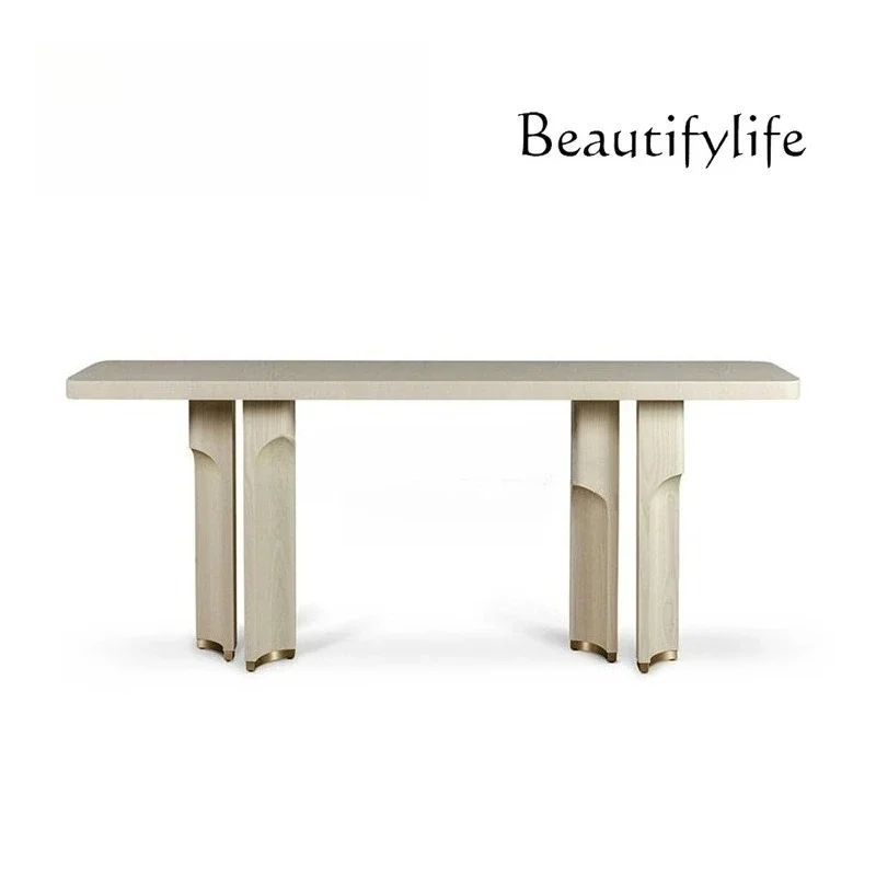 

ZL Входной столик из цельного дерева в итальянском стиле. Прихожая отеля. Входной коридор у стены. Длинный футляр. Дизайнерский декоративный вид на конце.