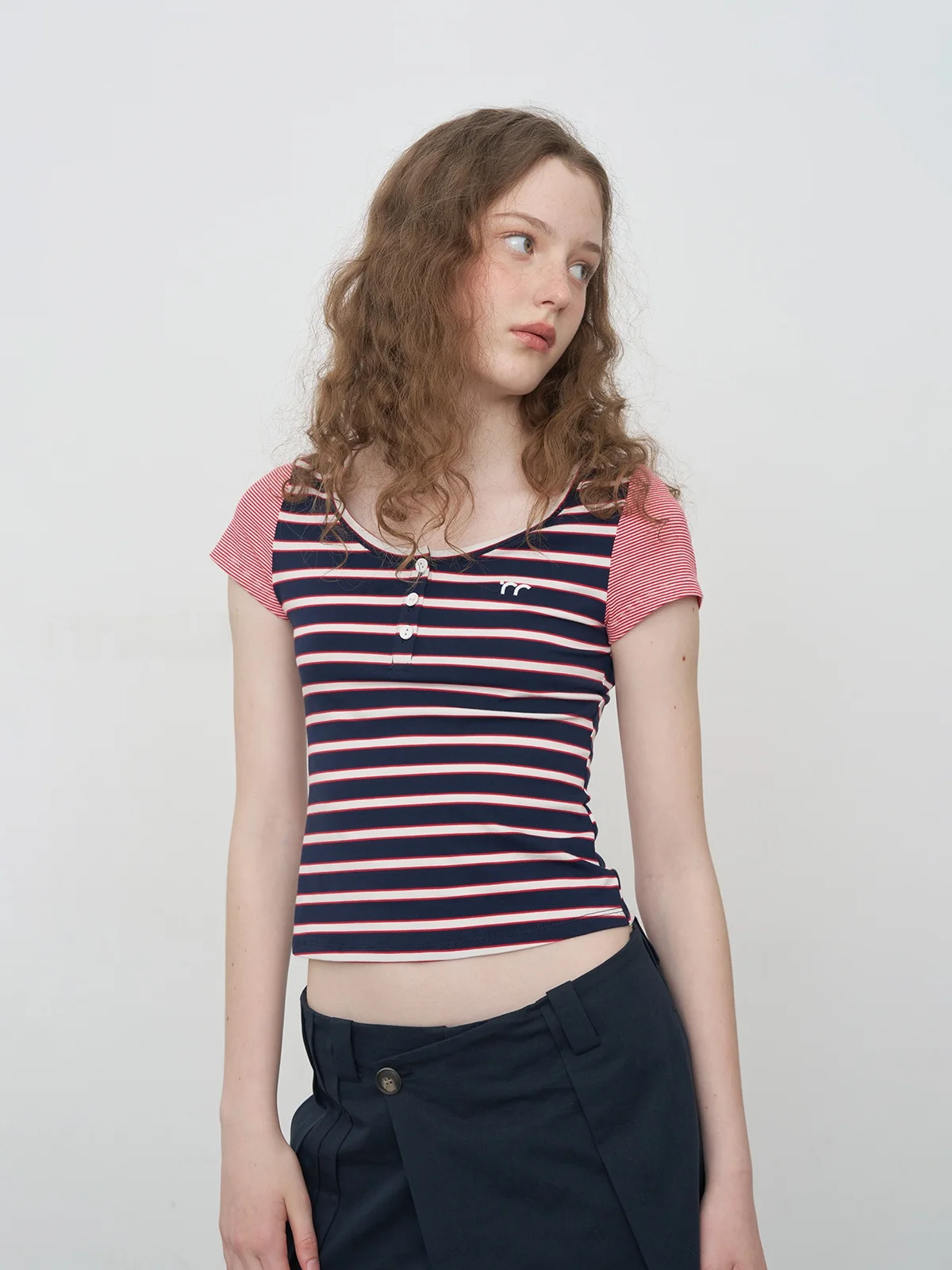 Riverstone plus Striped U-Neck Color Block Slim Fit Casual Short Sleeve T-Shirt Women's Summer New Style City Walk Commute Da...
