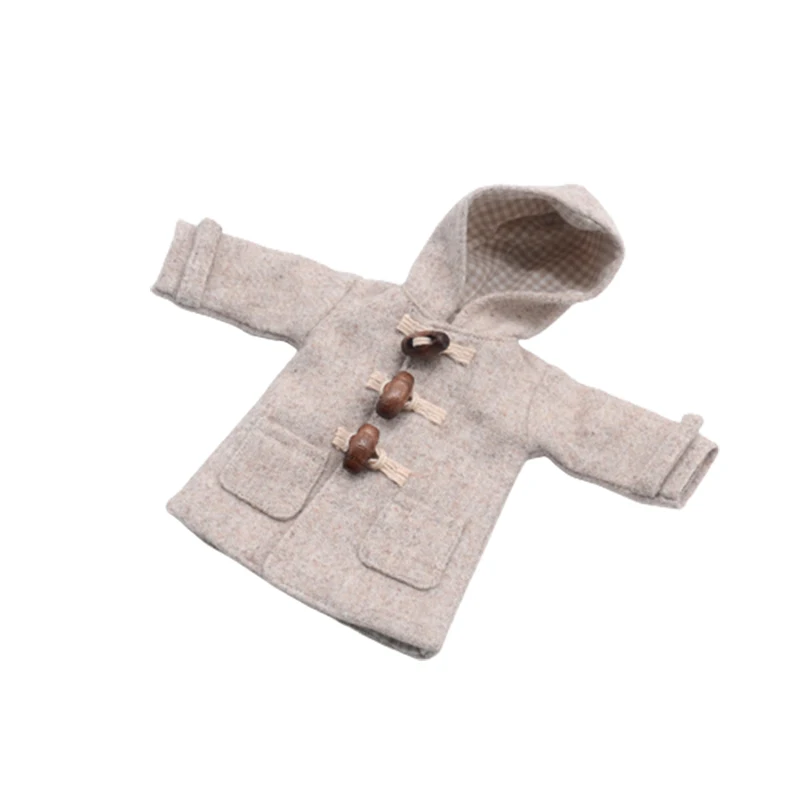 

Подходит для кукол Blyth, Azone, OB22, OB24 (28 см), модный шерстяной пальто-накидка.