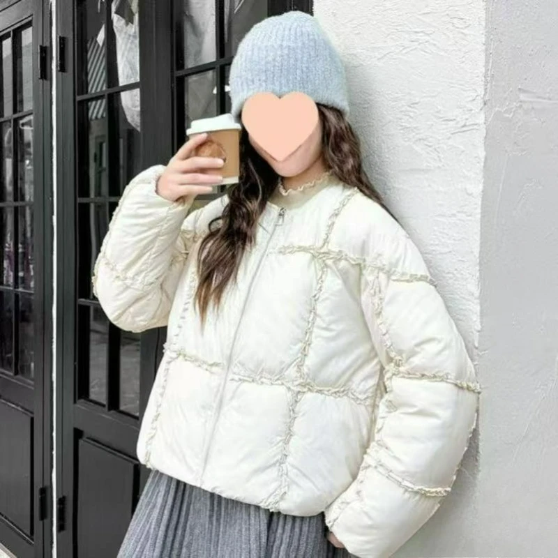 

Red Lace Down Cotton-padded Jacket for Women 2026 Autumn/winter Simple Retro Style Loose High-end Design Warm Short Outerwear