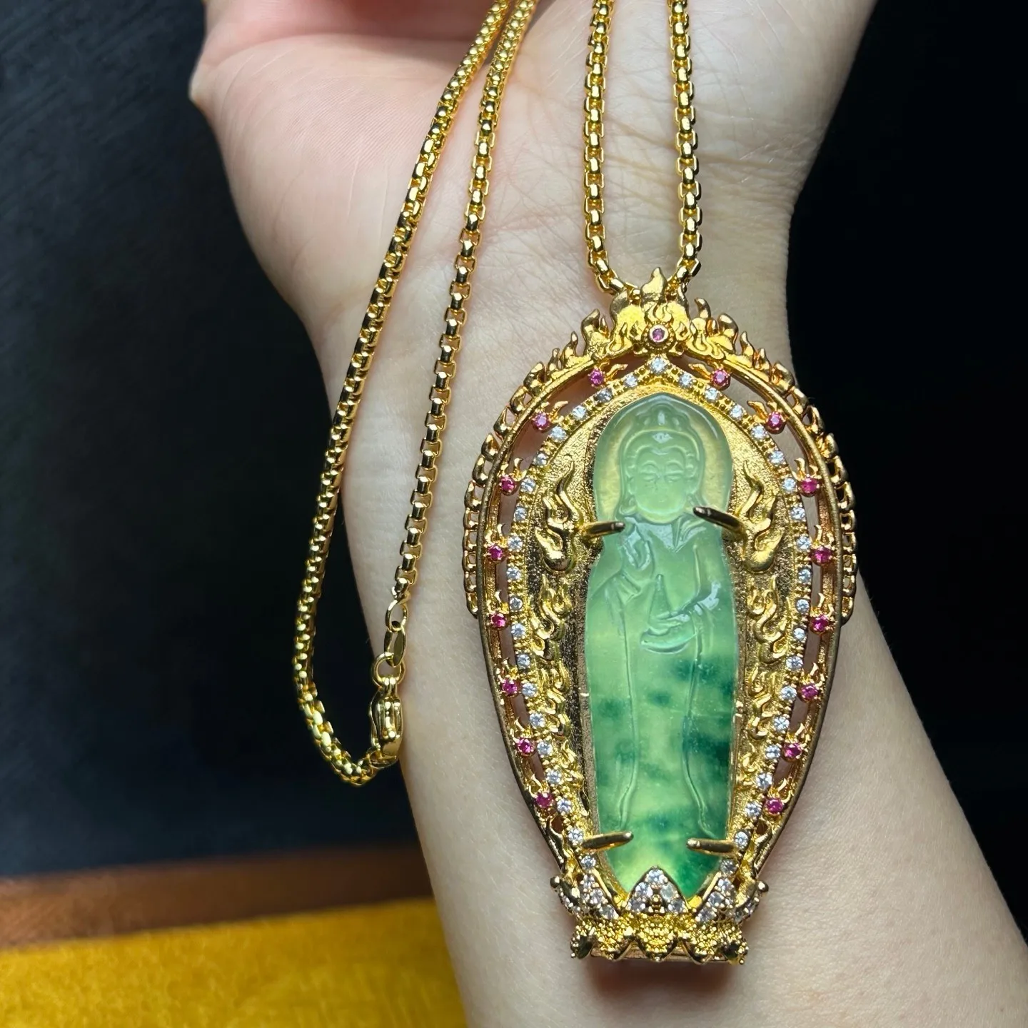 Real natural high Ice Green Jade Jadeite Guanyin amulet Pendant&Necklaces