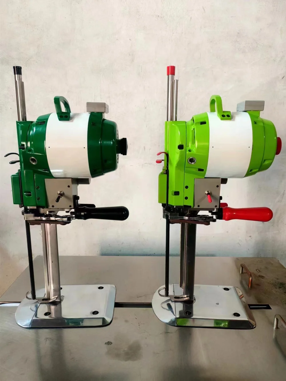 Clothing Fabric Vertical Cutting Machine Computer Servo Straight Knife Cutter 850W Cloth Electric Scissors 1200W 6 8 10 12 Inch