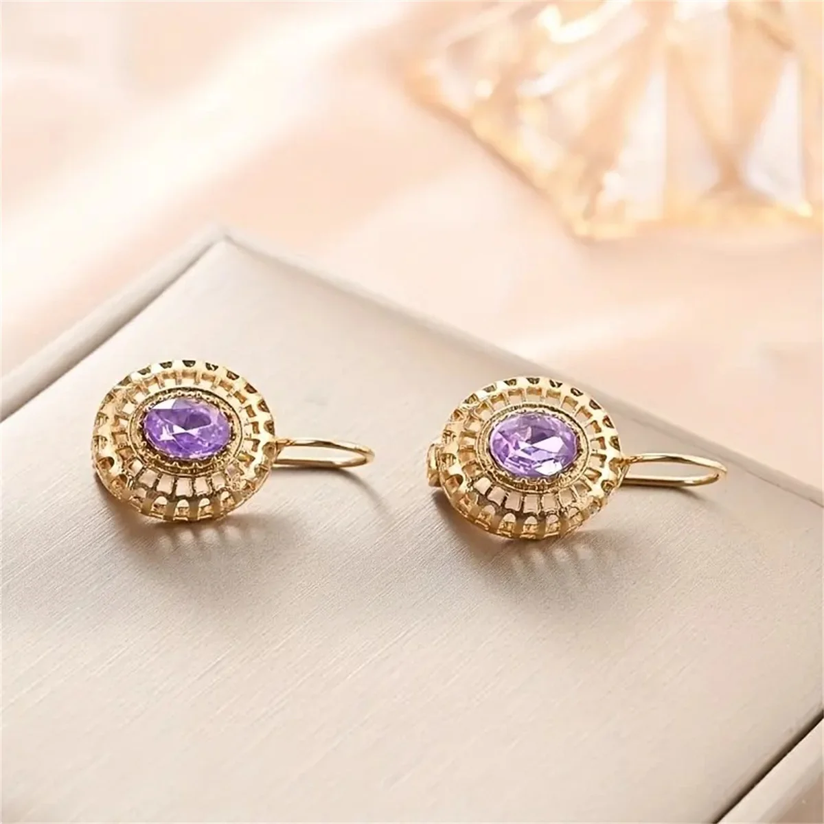 Fashion Hollow Purple Crystal Zircon Ear Earrings For Women CZ Stone Inlay Dangle Drop Earrings Female Wedding Band Jewelry Gift