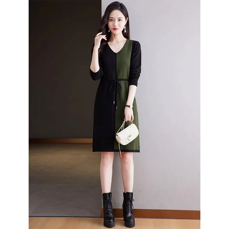 Women Commute Classy V-neck Elastic Bandage Dress 2024 Autumn Winter Fashion Patchwork Soft Wool Knitted Dress