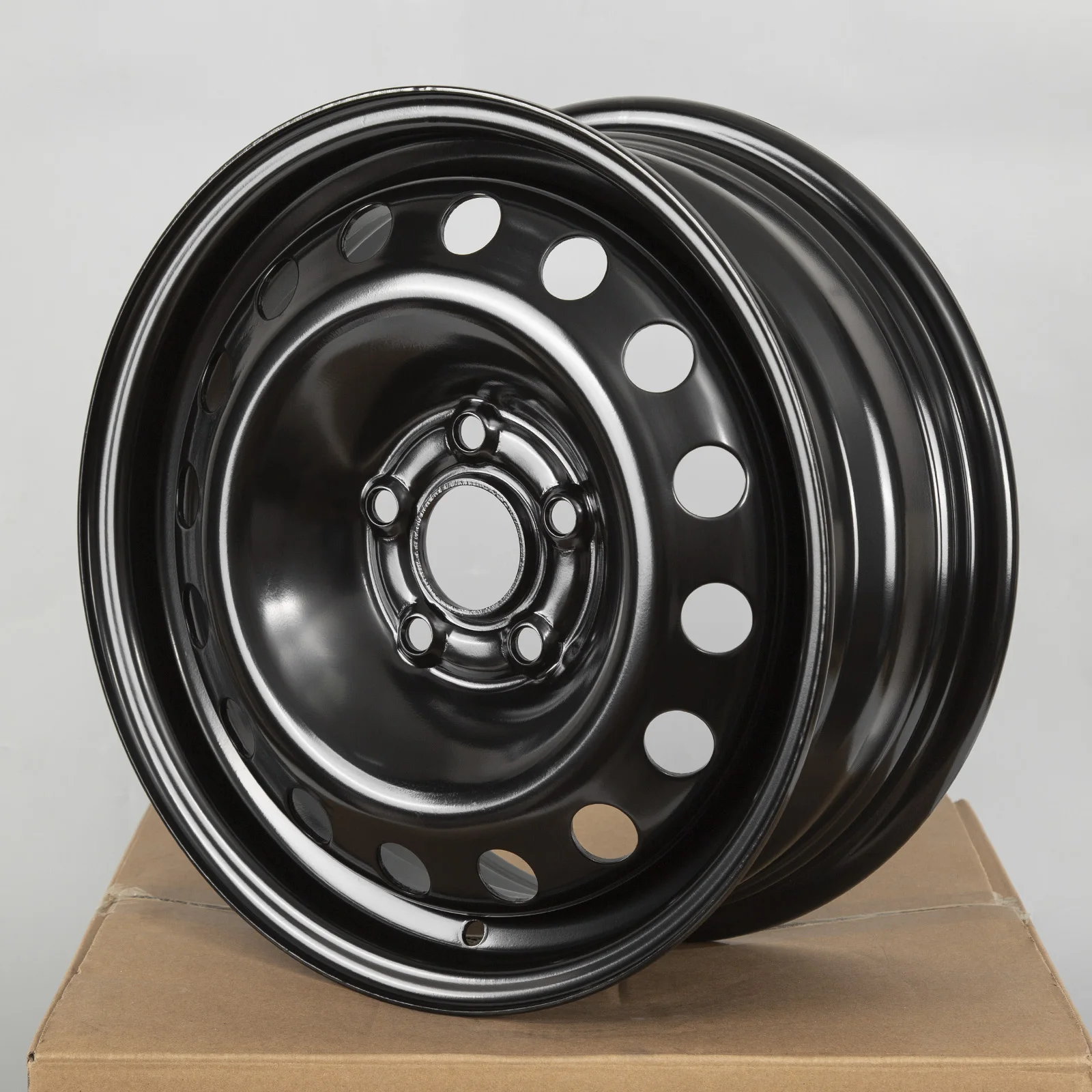 1 قطعة 15X6 بوصة محاور العجلات استبدال الحافات عجلات الصلب الأسود مناسبة لعجلات شيفروليه كروز 2016-2019