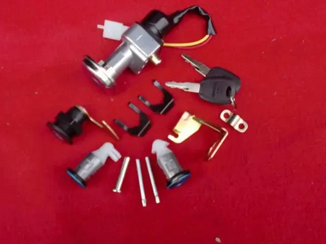 

STARPAD Для полного комплекта универсального электромобильного замка.