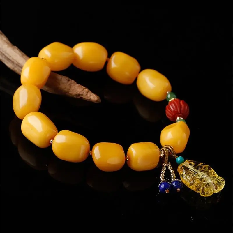 

UMQ Natural Beeswax with Type Bracelet 11 * 12mm Original Diy Style with South Red Jasper Lapis Lazuli Golden Amber Pendant