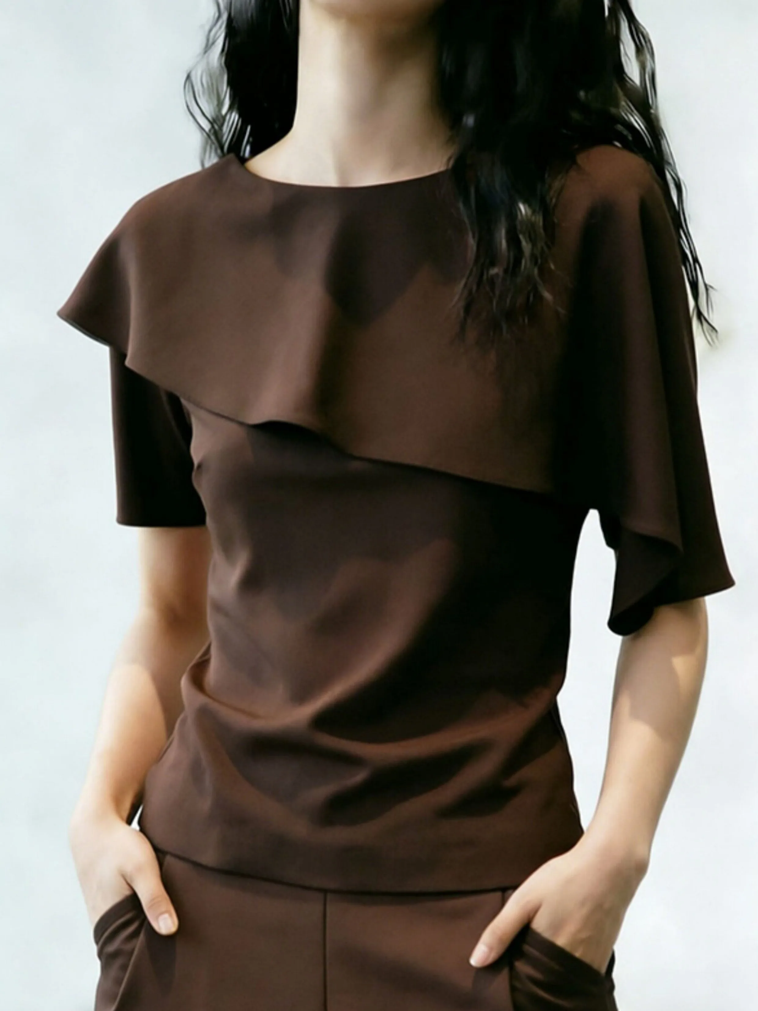 

Cafe Au Lait Short Sleeve Top Women's Summer 2026 New Korean Style Design Sensation Beautiful Lace Trim T-Shirt Breathable Sk...