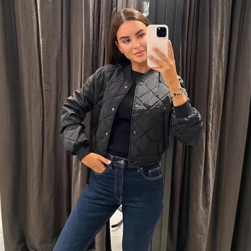 Gesteppte Jacke mit Reißverschluss, Damen, kurze Bomberjacke, gefütterter Mantel, gerippte Manschetten, Stehkragen, Herbst-Winter, Alltag, koreanischer Streetwear-Stil, Oberbekleidung.