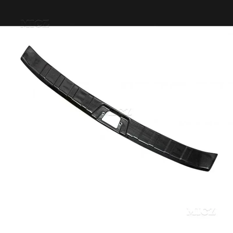 Car Accessories For Nissan Qashqai J11 2016 2017 2018 Stainless Steel Rear Bumper Protector Sill Trunk Tread Plate Trim view 2