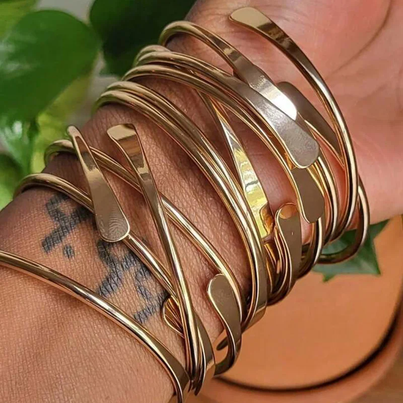 Single Exaggeration Punk Metal Design Personality Hip-Hop Open Mouth Wavy Bracelet for Women New Fashion Simple Jewelry Gift - Image 3