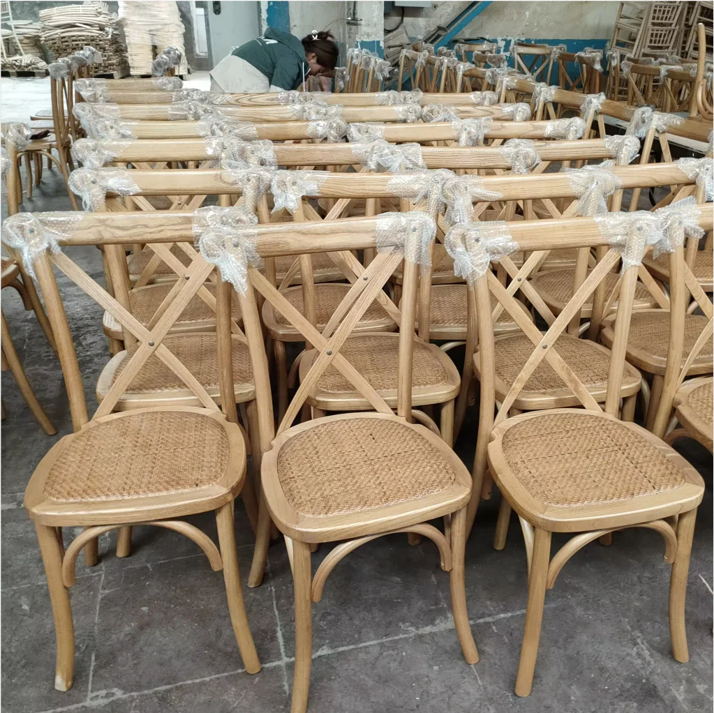 

Outdoor Furniture Dining Restaurant Wooden Hotel Stacking Wedding Banquet Wood Cross Back Chair