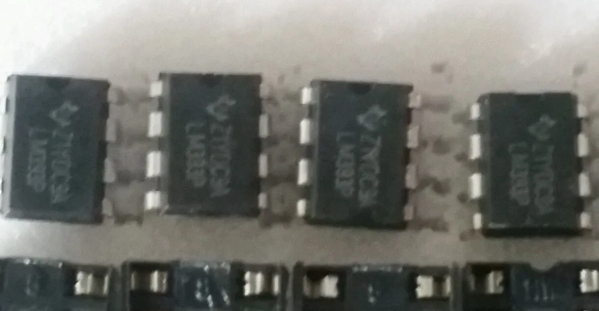 FTDW 5 Pieces of Ti LM393 Dual Differential Comparators DIP-8 & sockets. ...