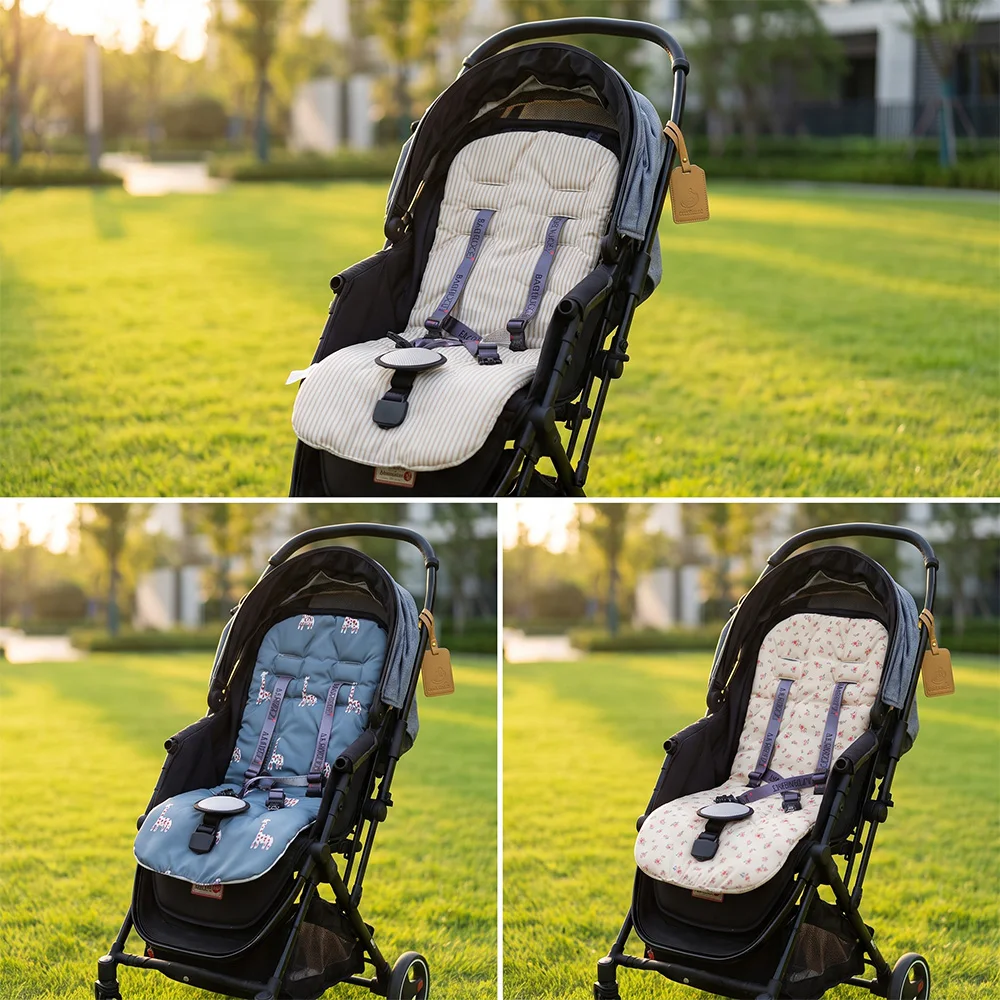 Mittelstarke, Ganzjahres-Kinderwagenpolsterung, weiches Sitzkissen für Kinderwagen mit Giraffenmuster, wendbar und universell einsetzbar, geeignet für die meisten Kinderwagen. – Detail 5