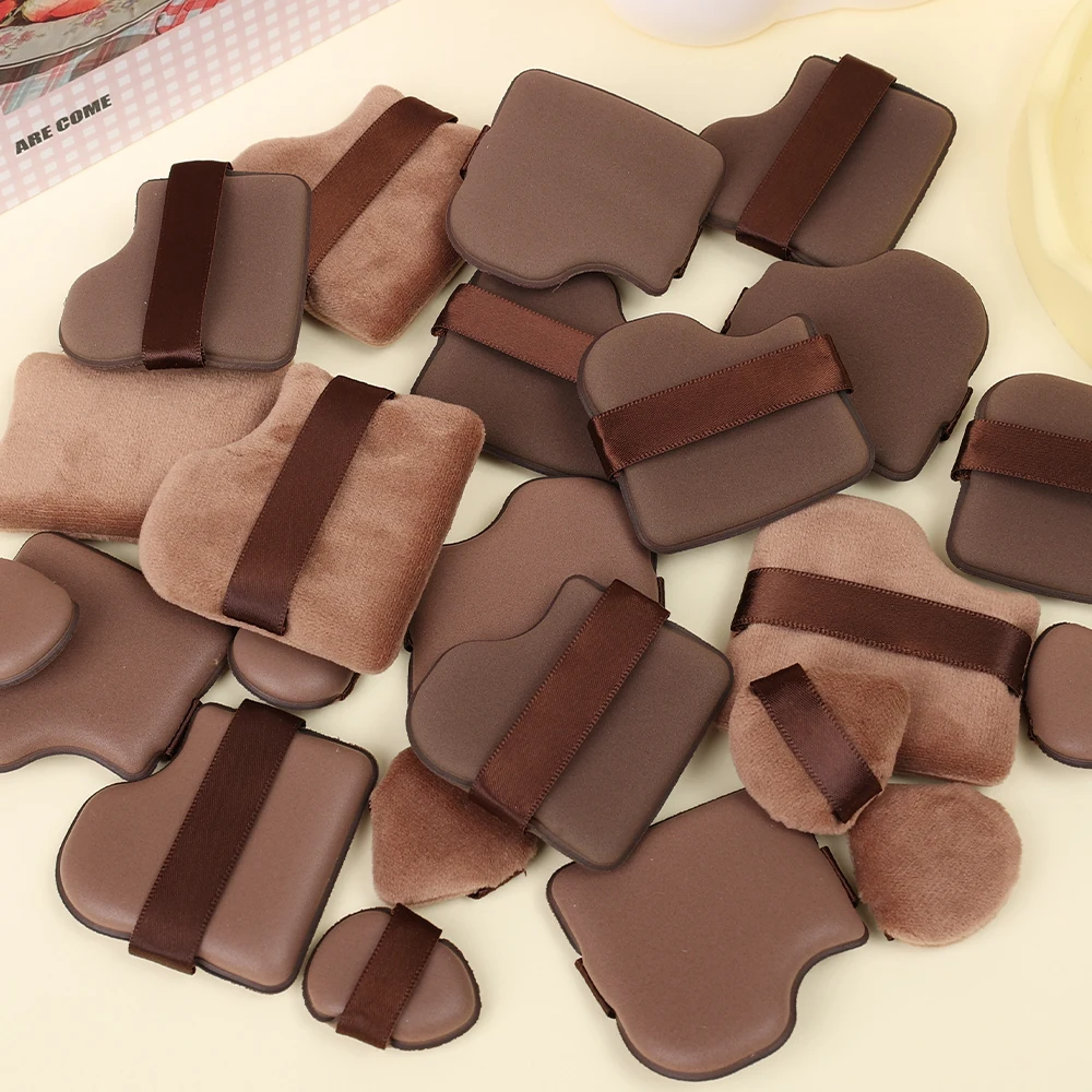 Ensemble de bouffées de maquillage en biscuit au chocolat, support à usage touristique, fond de teint sec, bouffées cosmétiques du bout des doigts, bouffées de poudre pour le visage complet, outil, 6 pièces par ensemble