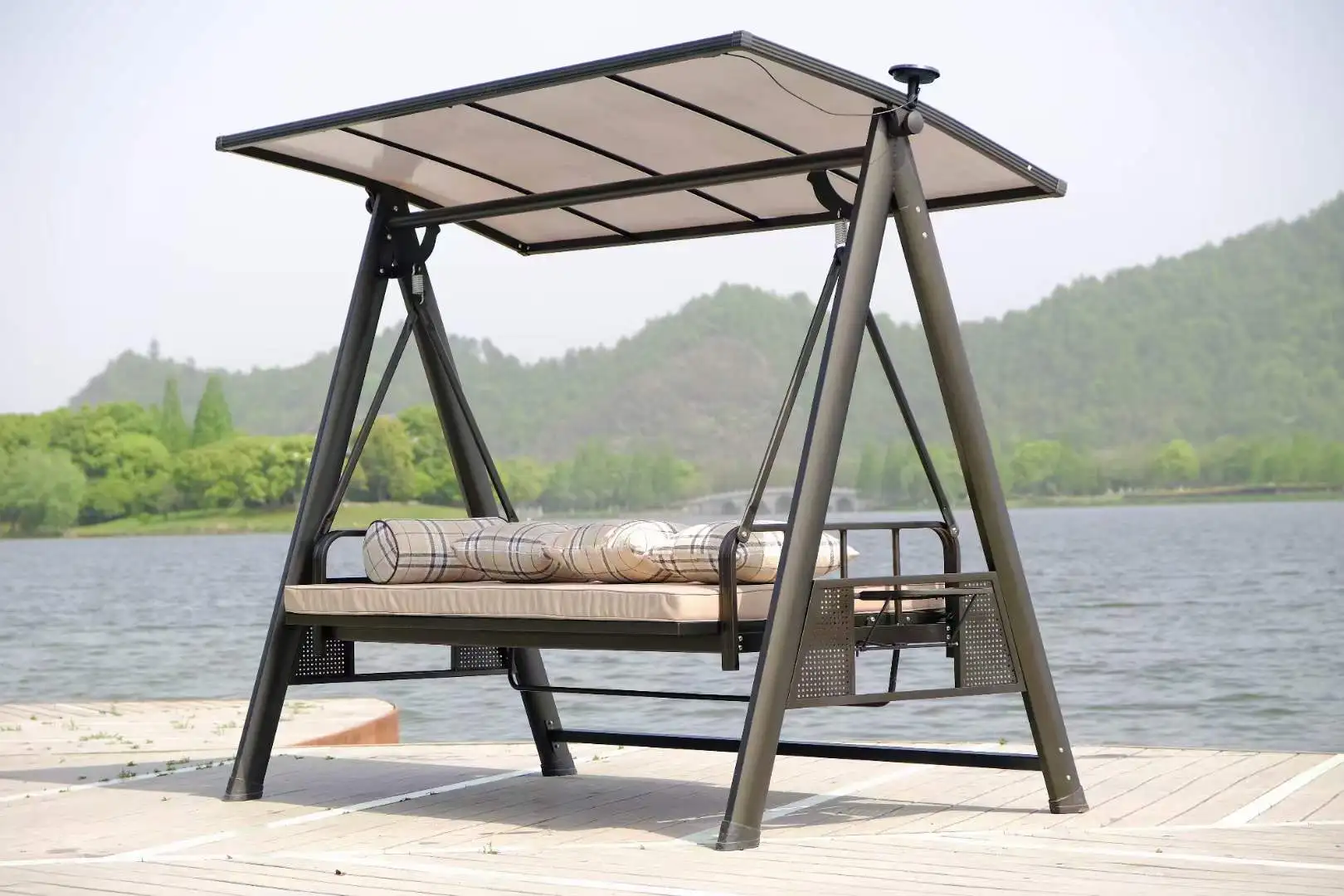 High Quality Outdoor Furniture Swing Chair Garden Patio Balcony 4 Seater Roof Outdoor Metal Patio Swings Bed
