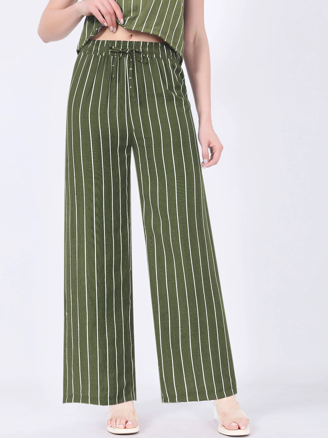 Gestreiftes zweiteiliges Outfit für Damen, ärmelloses Tanktop mit Knöpfen und elastische Hose mit weitem Bein und Kordelzug, lässiger Urlaubskostüm – Detail 40