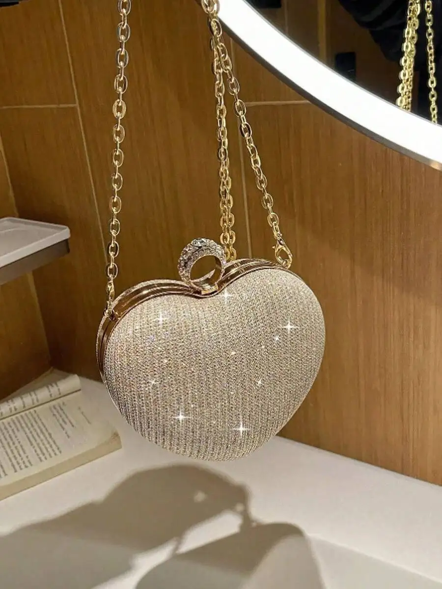 

Sparkling Heart-Shaped Rhinestone Clutch For Women, Chain Strap Evening Purse, Valentine’s Day Accessory, Crossbody Handbag