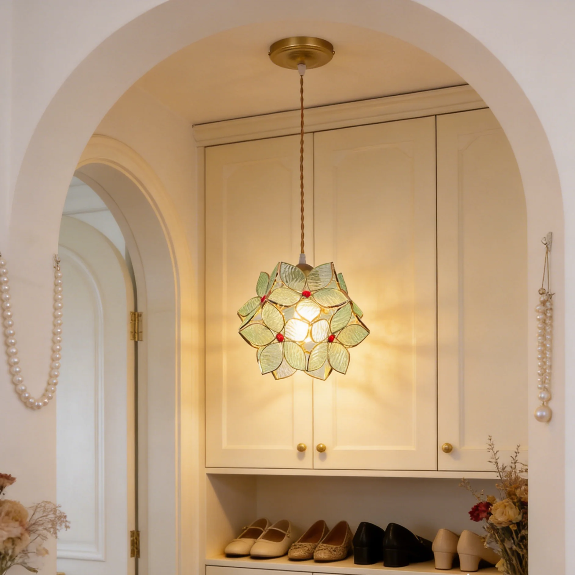 Modern Nordic Vintage Sakura Flower Glass Pendant Light Ceiling Hanging Lamp for Home Decor Corridor Bedroom Kitchen Living Room