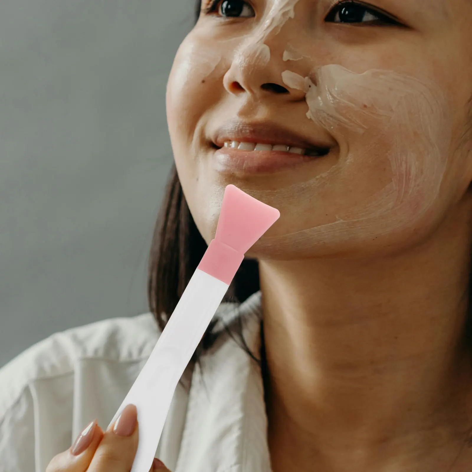 Silicone Face Mask Brush with Dual Heads for Precise Mask Application Reusable Spatula Tool Smooth Gentle on for Clay