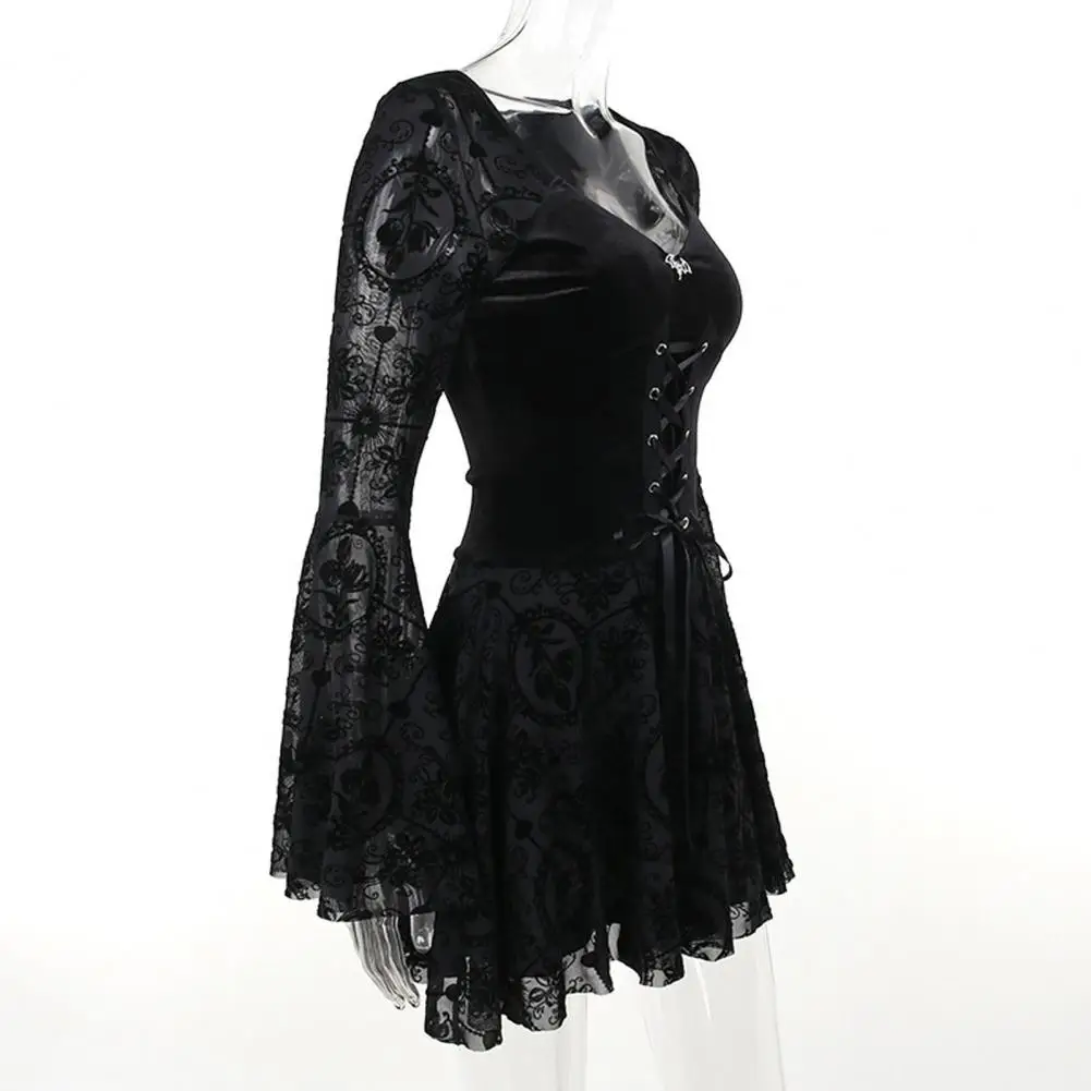 

V-neck A-line Dress Vintage Bell Sleeves Cosplay Dress for Women V Neck Lace Tie-up Strap Dark Style Halloween Costume