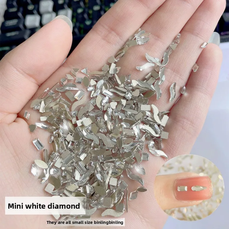 

Trendy Hot Mix 1000Pcs Point Flat Back K9 Clear Nail Rhinestone Heart Oval Teardrop Cushion Super Shine Salon Nail Charms