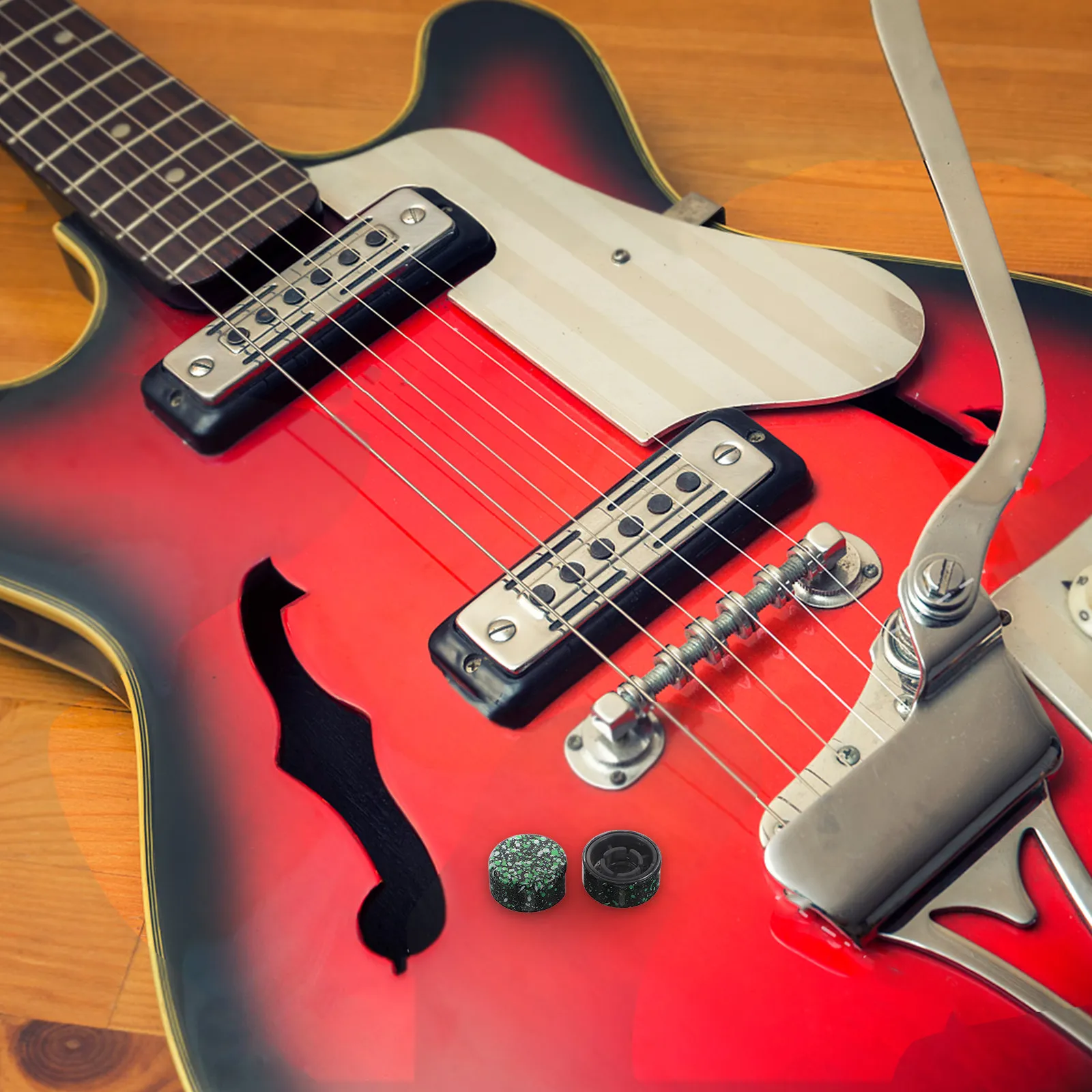 4Pcs Effect Pedal Footswitch Caps Green Universal Fit Guitar Pedal Button Covers Non-Slip Protection Pedalboard Control