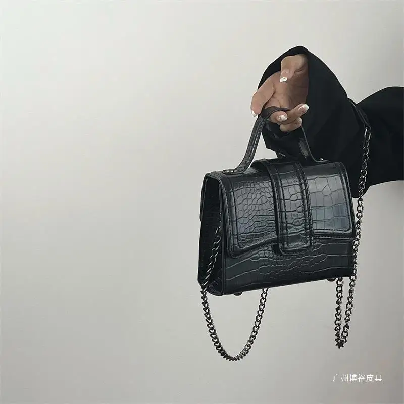 

New Simple Luxury Outdoor Shoot All-match Handbag Popular Alligator Pattern Design Commuter Leisure Crossbody Pack Chains Bags