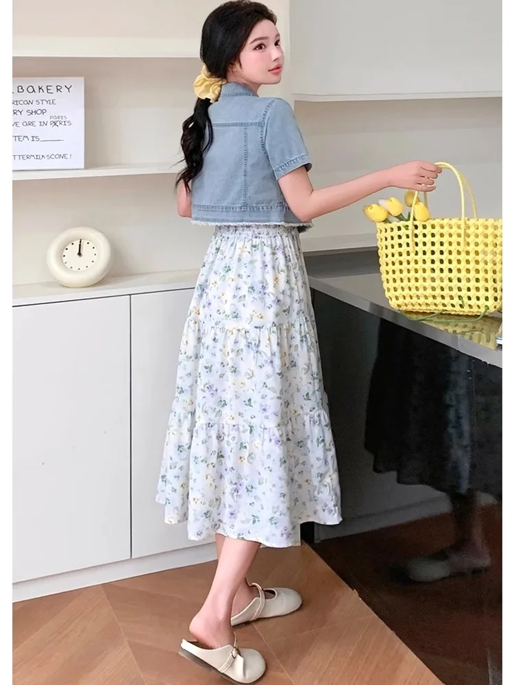 طقم فستان صيفي أنيق مضاد للشيخوخة، بلوزة دنيم بأكمام نحيفة مع فستان زهري بحمالة رقبة، طقم من قطعتين مع تنورة عالية الخصر على ...