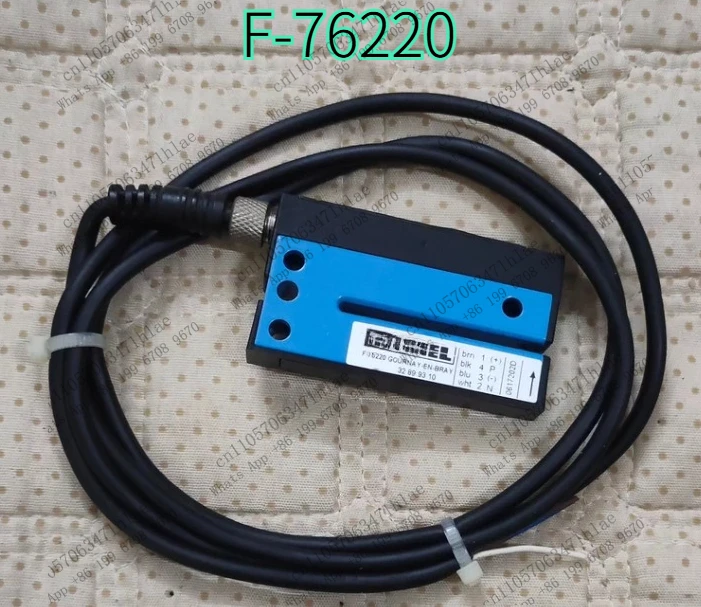 Fork type photoelectric switch F-76220, 10/30V, tested OK