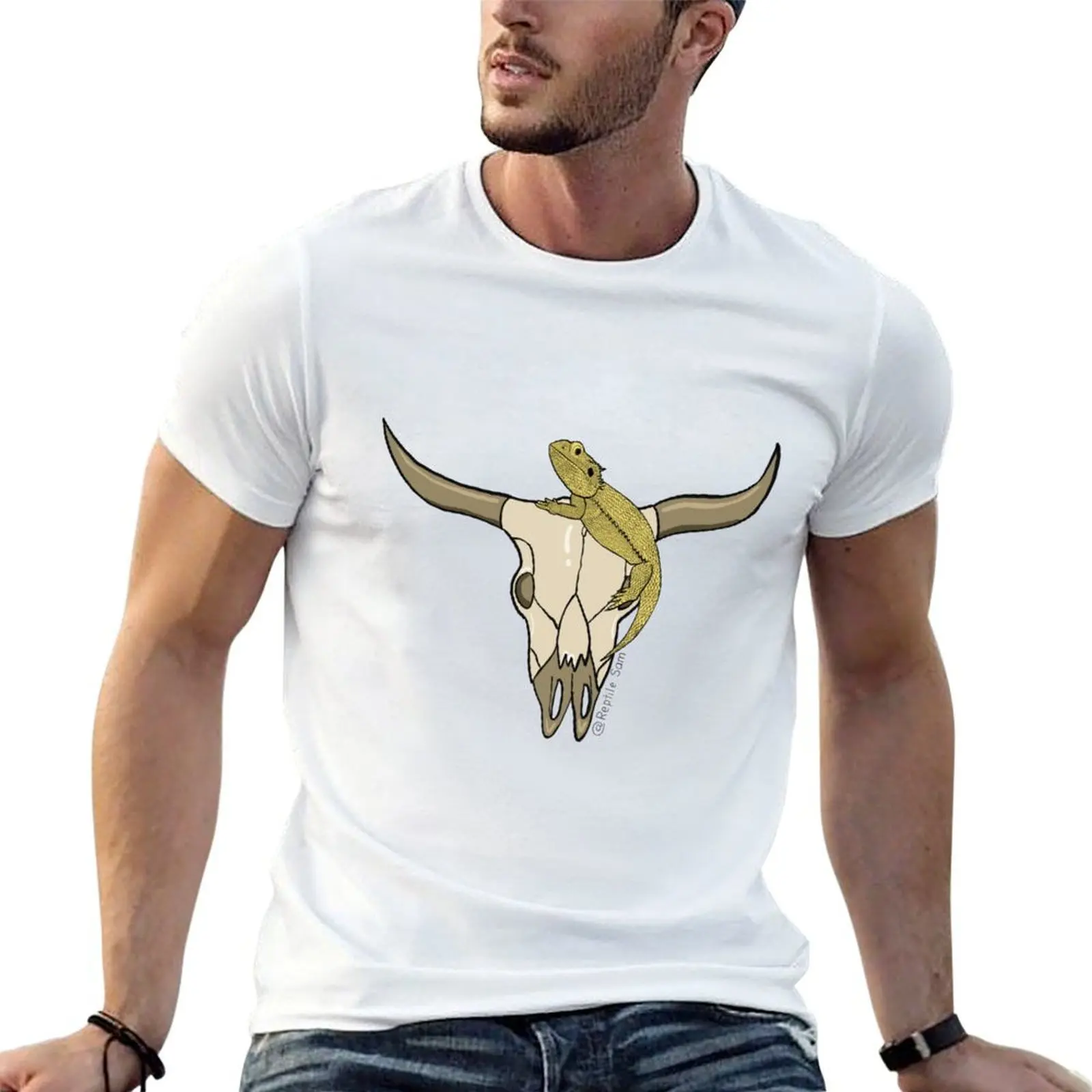 

Bossk on a Skull T-Shirt t shirt men 100% cotton luxury brand man t shirt designer T-Shirt