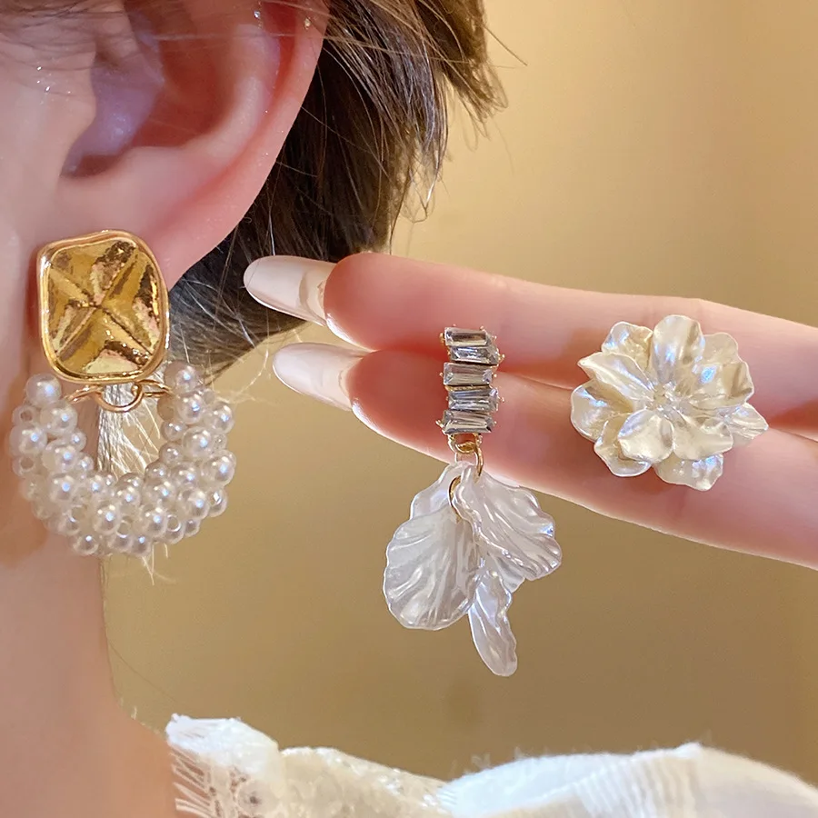 6 Pcs Shell-shaped Flower Petal Tassel Dangle Earrings Women Shiny Rhinestone Imitation Pearl Cluster Drop Earring Jewelry Set M