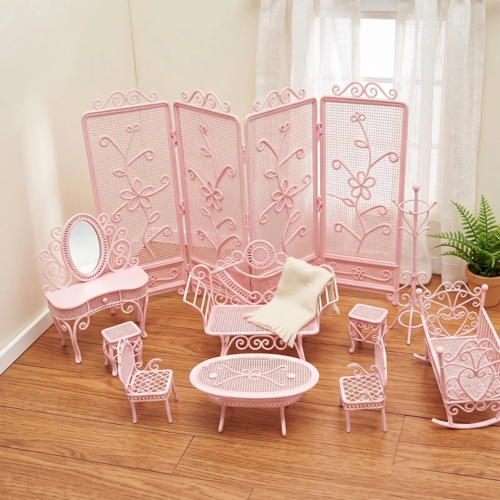 9 Piece Iron Wire Miniature Furniture Collection Dollhouse Props with Folding Screen and Daybed for Creative Display