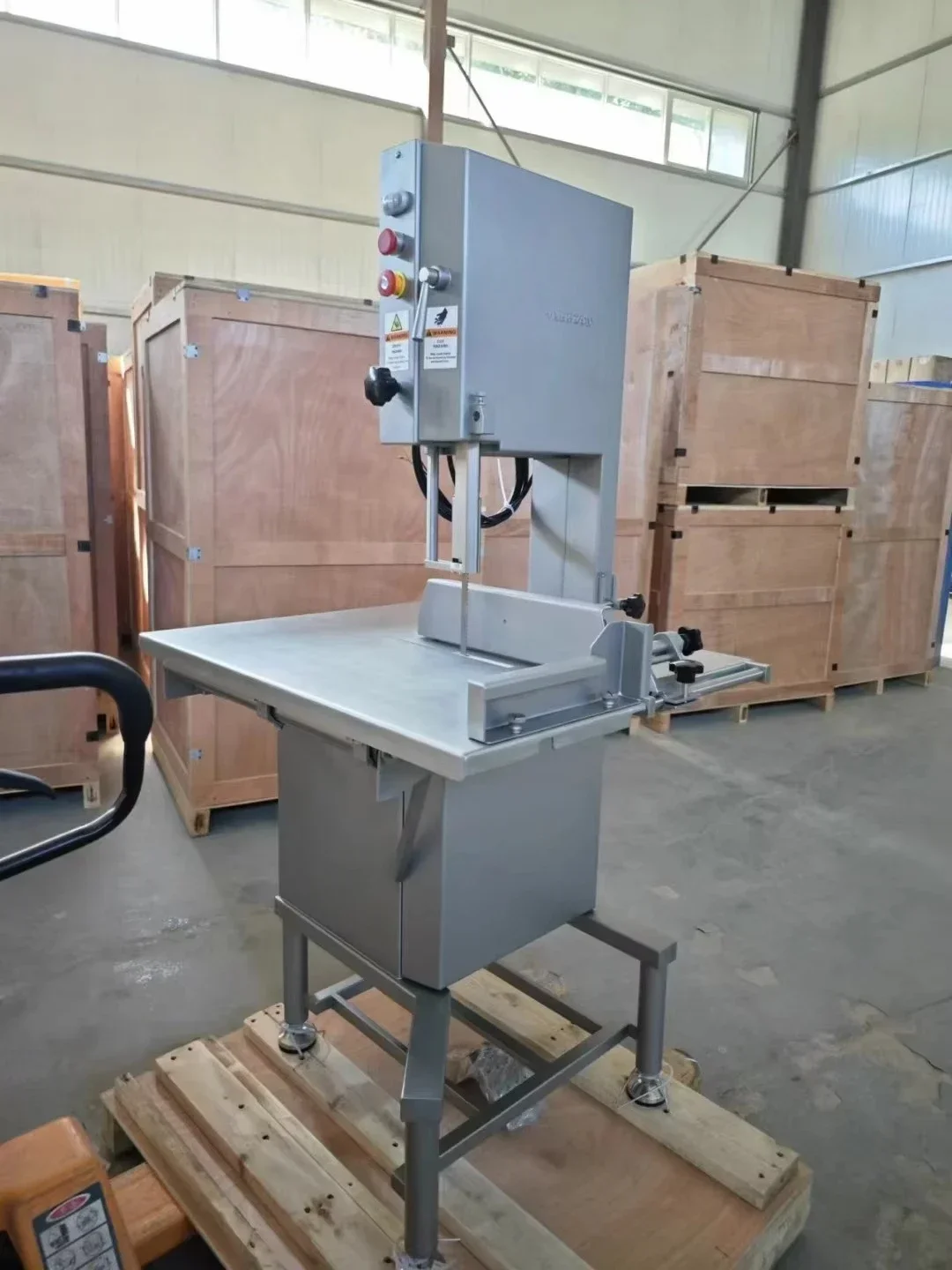 Floor Standing Butcher Cutting Bone Saw Machine Beef Pig Fish Cutting Bone Saw Machine KBG-330